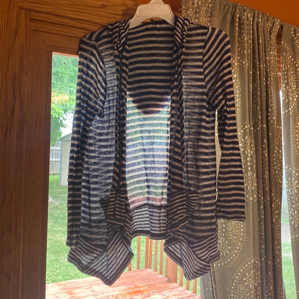 Retro-ology blue and white striped hooded long sleeve cardigan